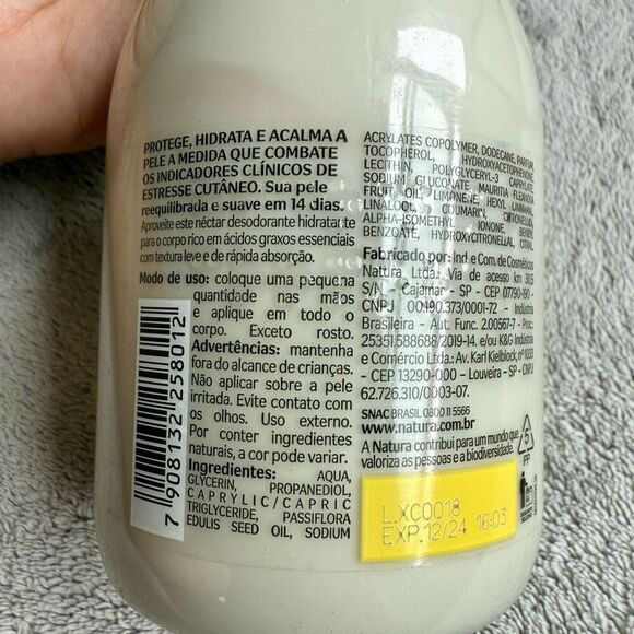 Natura Ekos Maracujá Moisturizing Deodorant Nectar Body Lotion - Picture 8 of 11